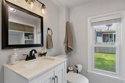 Downtown Tiny Home - Oshkosh