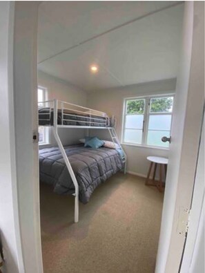 3 bedrooms, free WiFi