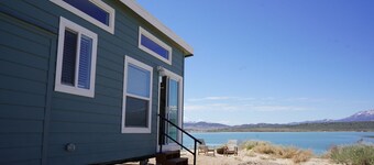 Firepit-Shade-Chairs-Dark Skies
