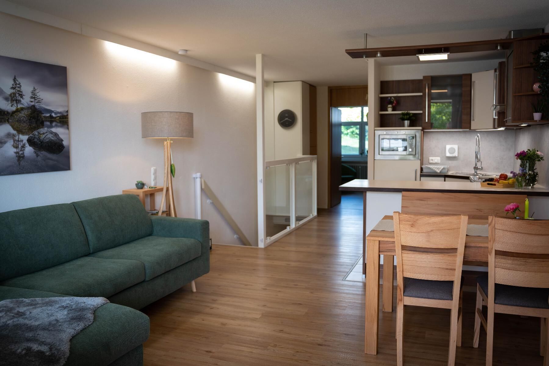 App. Turmfalke mit Balkon (Hecht Ferienvermietung)-Wohnraum Turmfalke