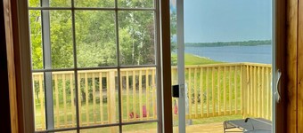  Lakeside Hideaway: Full-Home Retreat on the Remote Boney Falls Basin