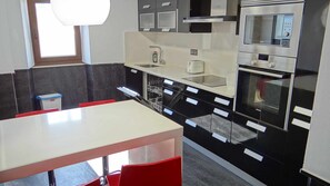 Fridge, microwave, oven, dishwasher