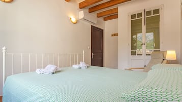 3 soverom, strykejern/-brett, wi-fi (inkludert) og sengetøy