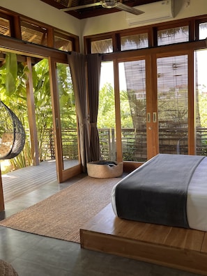1 bedroom, in-room safe, desk, free WiFi