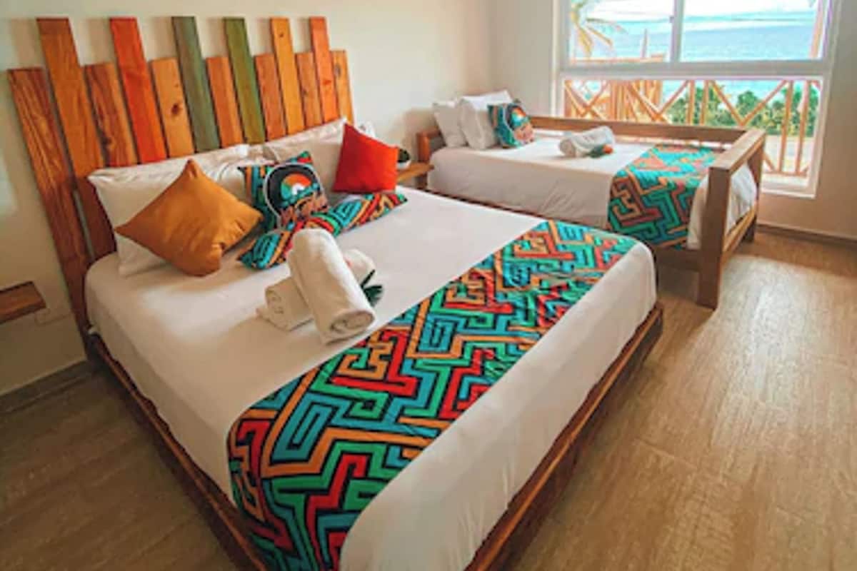 Deluxe Triple Room | Individually decorated, free WiFi, bed sheets