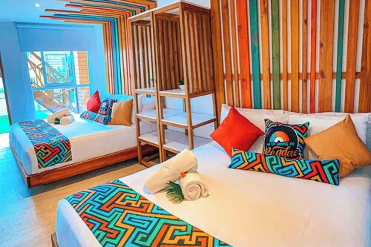 deluxe quadruple room | 1 bedroom, individually decorated, free wifi, bed sheets