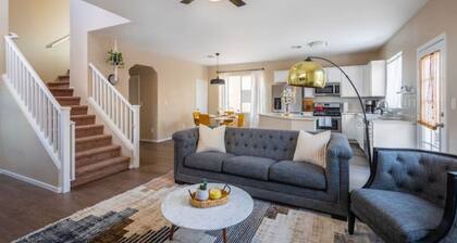 Retreat to Relaxation: Your Unforgettable Vacation Home with private pool