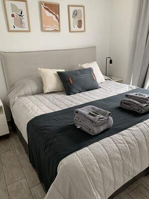 2 Schlafzimmer, Bügeleisen/Bügelbrett, WLAN, Bettwäsche