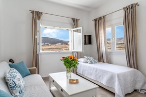 1 bedroom, iron/ironing board, free WiFi, bed sheets