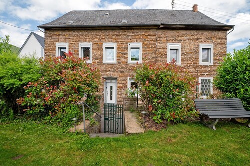 Apartment 'Ferienwohnung Andres' with Private Terrace, Private Garden and Wi-Fi