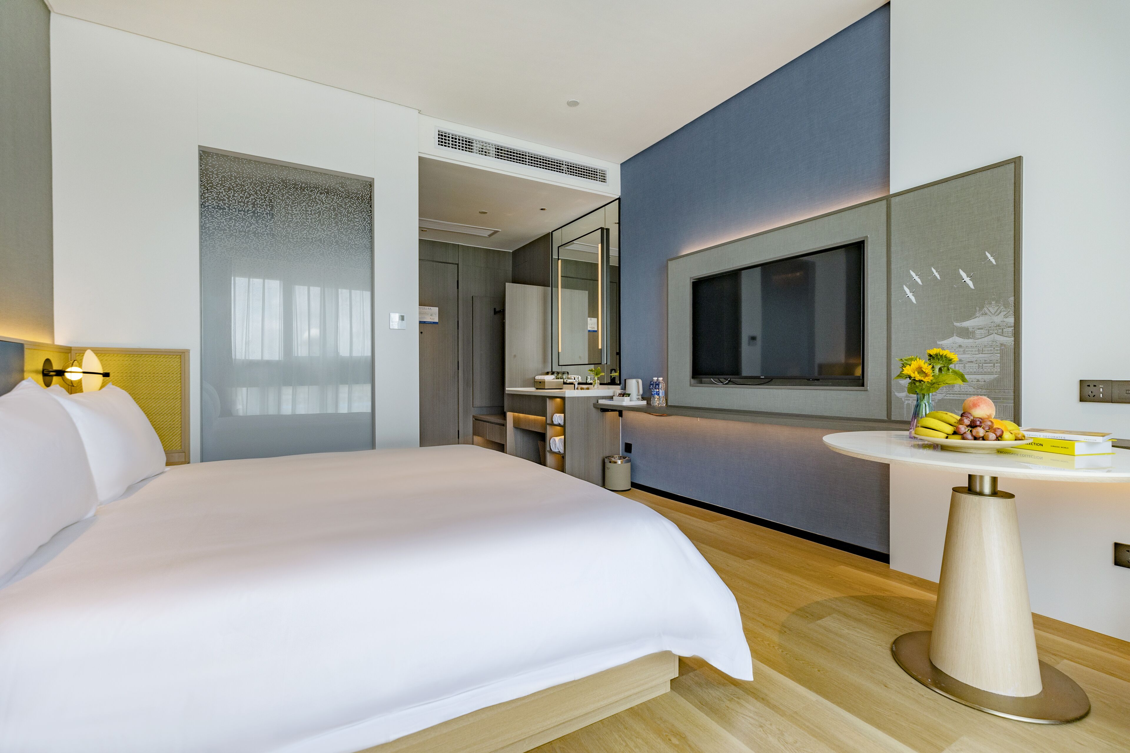 premium bedding, minibar, desk, laptop workspace