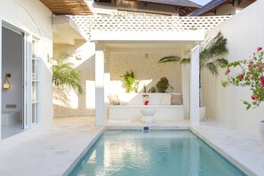 Exterior - Villa Bliss Canggu By Azure (Canggu)