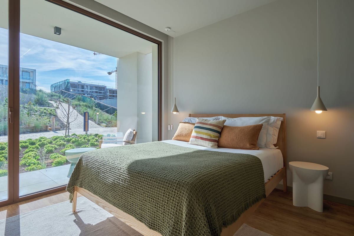 3 Schlafzimmer, schallisolierte Zimmer, Bügeleisen/Bügelbrett