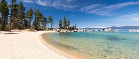 Playa en los alrededores