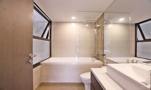 Deluxe-Apartment | Badezimmer