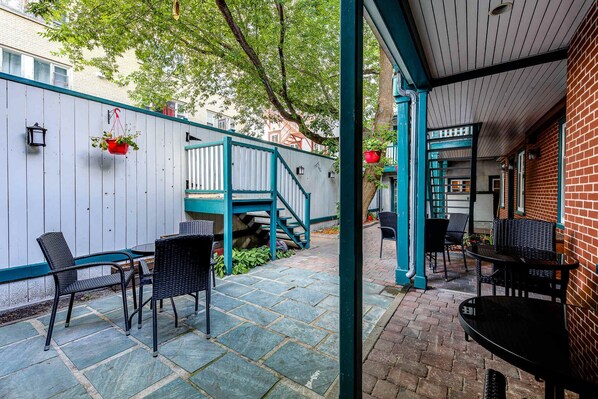 Terrasse/gårdhave