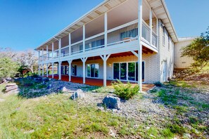 Exterior - 2-story home with covered patio, balcony, fireplace, streaming, great views, W/D (Kerrville)