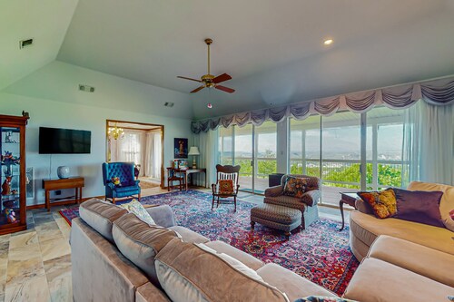 2-story home with covered patio, balcony, fireplace, streaming, great views, W/D