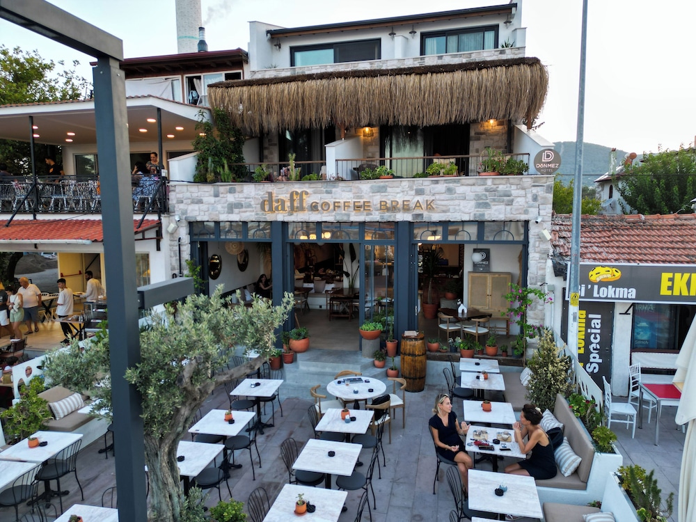 Dönmez Otel - Çeşmealtı