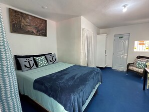 Habitación clásica doble | Sábanas de algodón egipcio y colchones con acolchado adicional