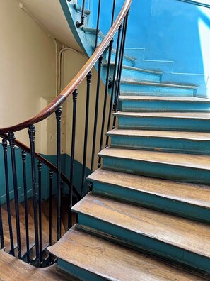 Interior - Cosy studio - Opéra Garnier (Paris)