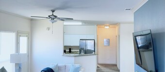 Townhome near Globe life & Arlington AT&TStadium.