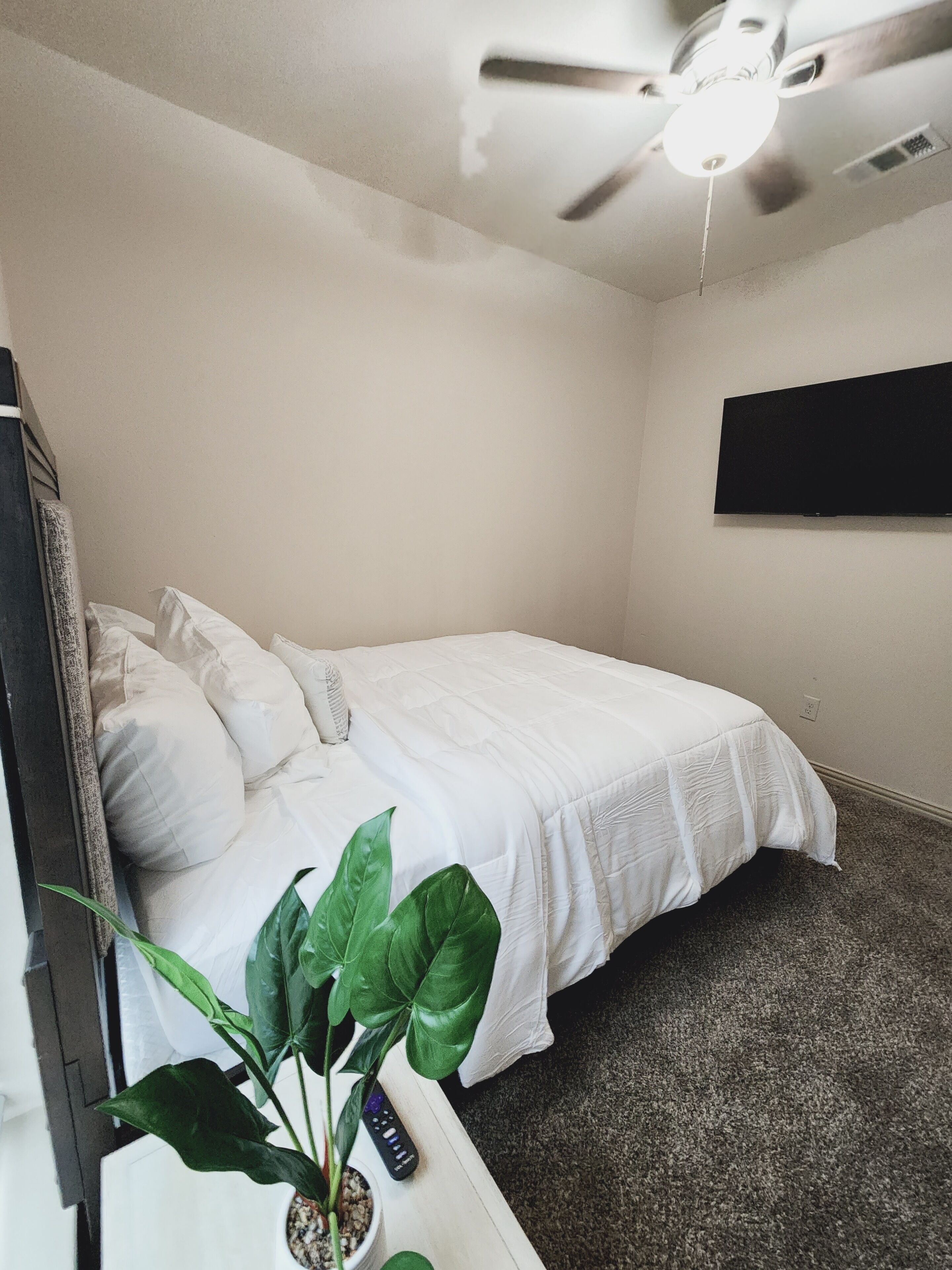 3 多间卧室、办公桌、熨斗/熨衣板、免费 WiFi