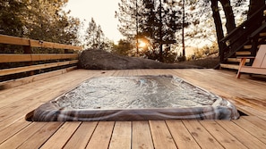 Terrace/patio - Secluded A-frame Cabin in Idyllwild on 8 acres / 4 miles from Town / Sleeps 6 (Banning)