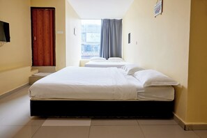Suite familiar | 1 habitación, escritorio, tabla de planchar con plancha y wifi gratis
