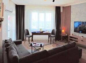 Apartment | 2 bedrooms - Chic Flat 10 min to Lara Beach in Antalya (Antalya)