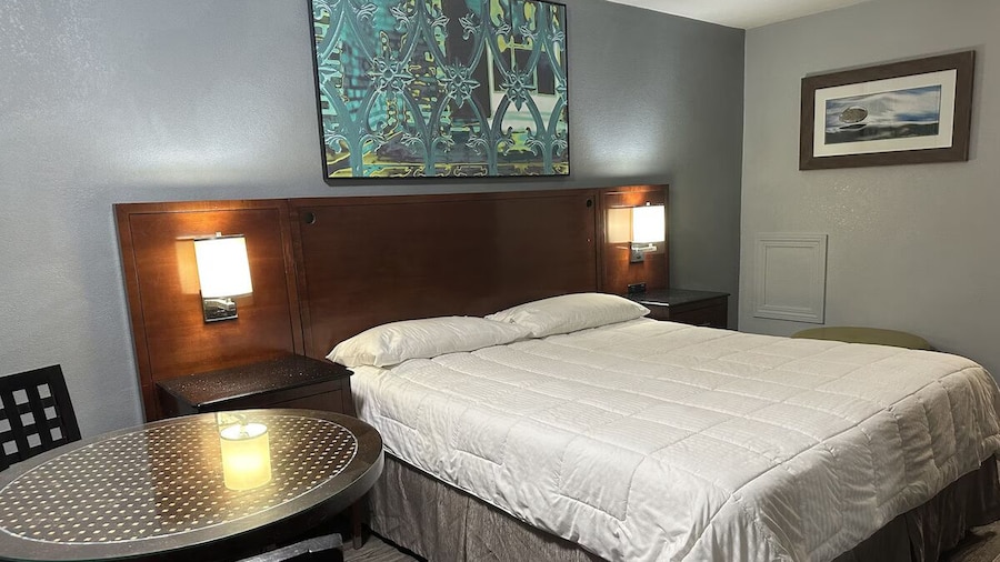 Courtland Inn By Townhouse Franklin VA US 58