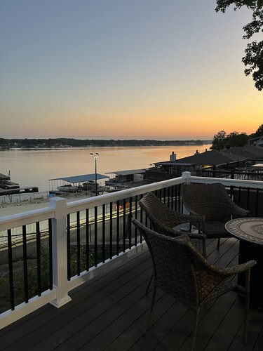 La Grand! Our largest Luxury Villa overlooking Honey Creek Marina! Boat Parking!
