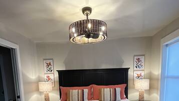 3 chambres, fer et planche à repasser, Wi-Fi gratuit, draps fournis