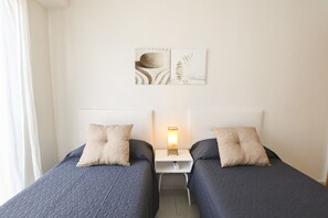 2 bedrooms, iron/ironing board, WiFi, bed sheets - A39 Consulado 2-2 (Calpe)