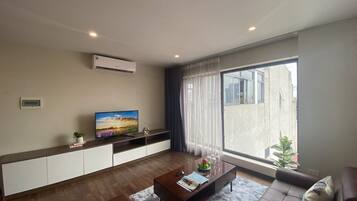Romantic Apartment | Living room | 43-inch Smart TV with digital channels, TV