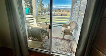 Pet Friendly Licensed Suite on Haskap Farm