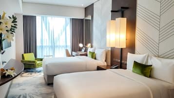 Deluxe Oda, 1 Tek Kişilik Yatak, Şehir Manzaralı | 1 yatak odası, odada kasa, masa, dizüstü bilgisayar çalışma alanı