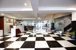 Reception - 360 Degree Hotel (Gurugram)