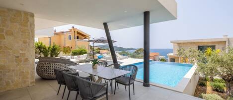 Piscina a l'aire lliure