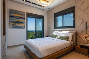 4 camere, ferro/asse da stiro, culla da viaggio, Wi-Fi gratuito