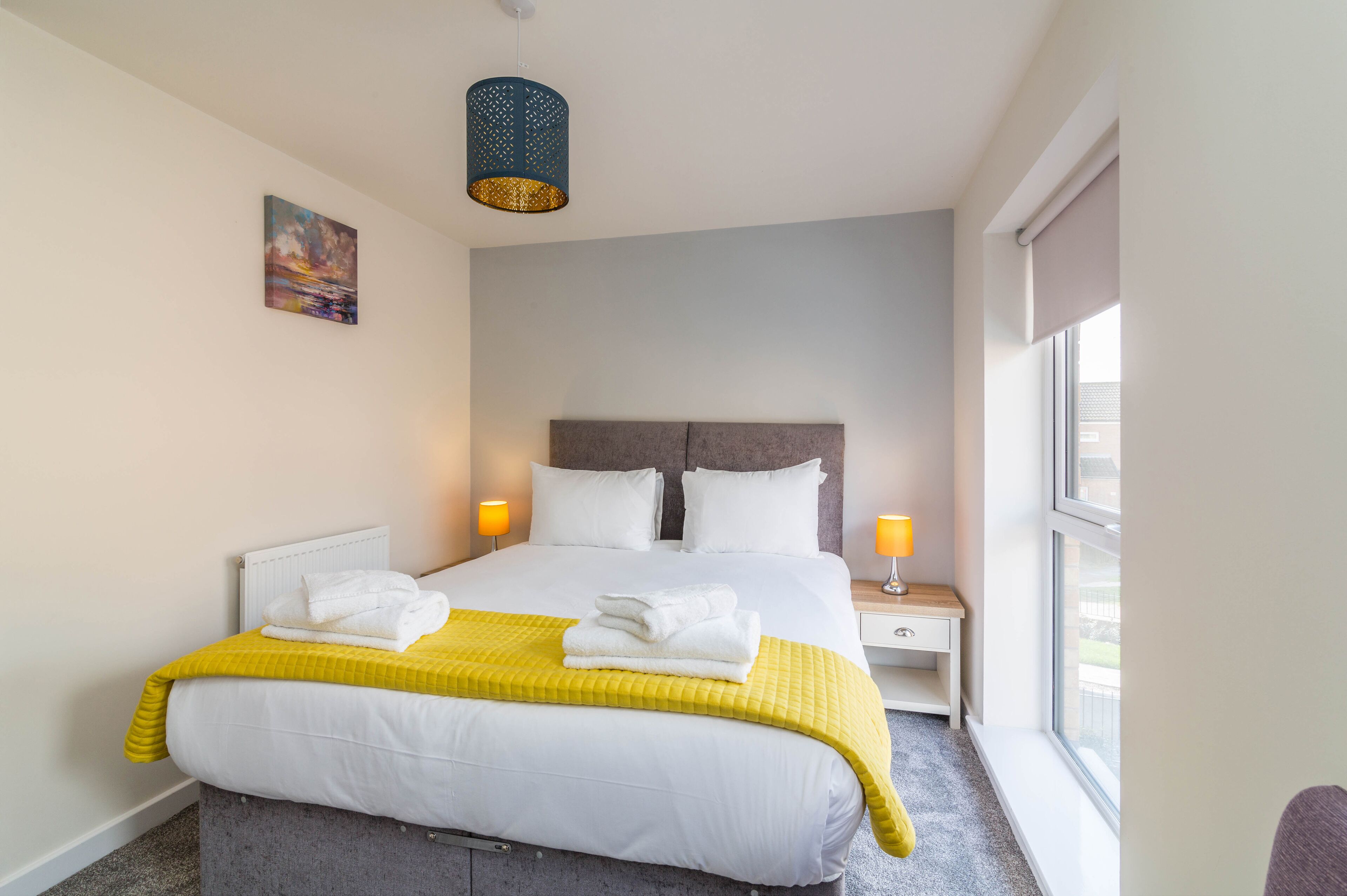 2 bedrooms, iron/ironing board, free WiFi