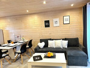 Comfort Cabin (1) | 2 bedrooms, iron/ironing board, free WiFi, bed sheets - SUNNY BALTIC (Postomino)