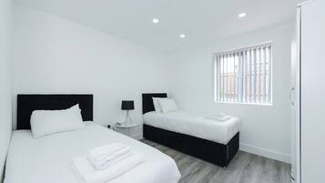 2 Schlafzimmer, Bügeleisen/Bügelbrett, Internetzugang