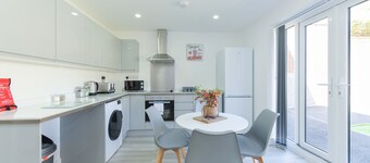 Perfect City Sanctuary to Call Home - Low Carbon