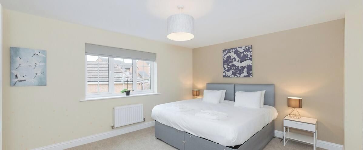 4 bedrooms, iron/ironing board, free WiFi