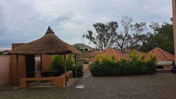 Kawasan BBQ/berkelah