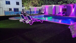 Outdoor pool - Sevista Plus Hotel (Adenta)