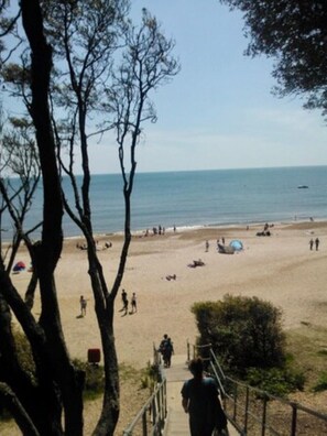 Beach - Tranquil & Stylish Cottage in Minstead, New Forest (Lyndhurst)