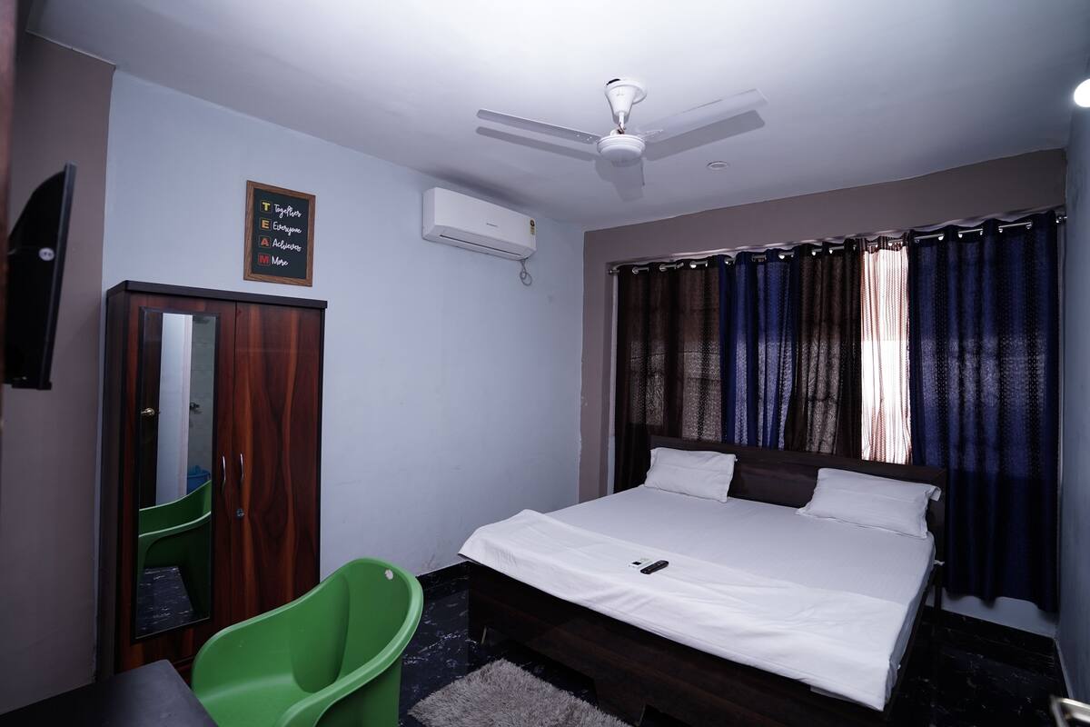 Deluxe Room | 1 bedroom, free WiFi