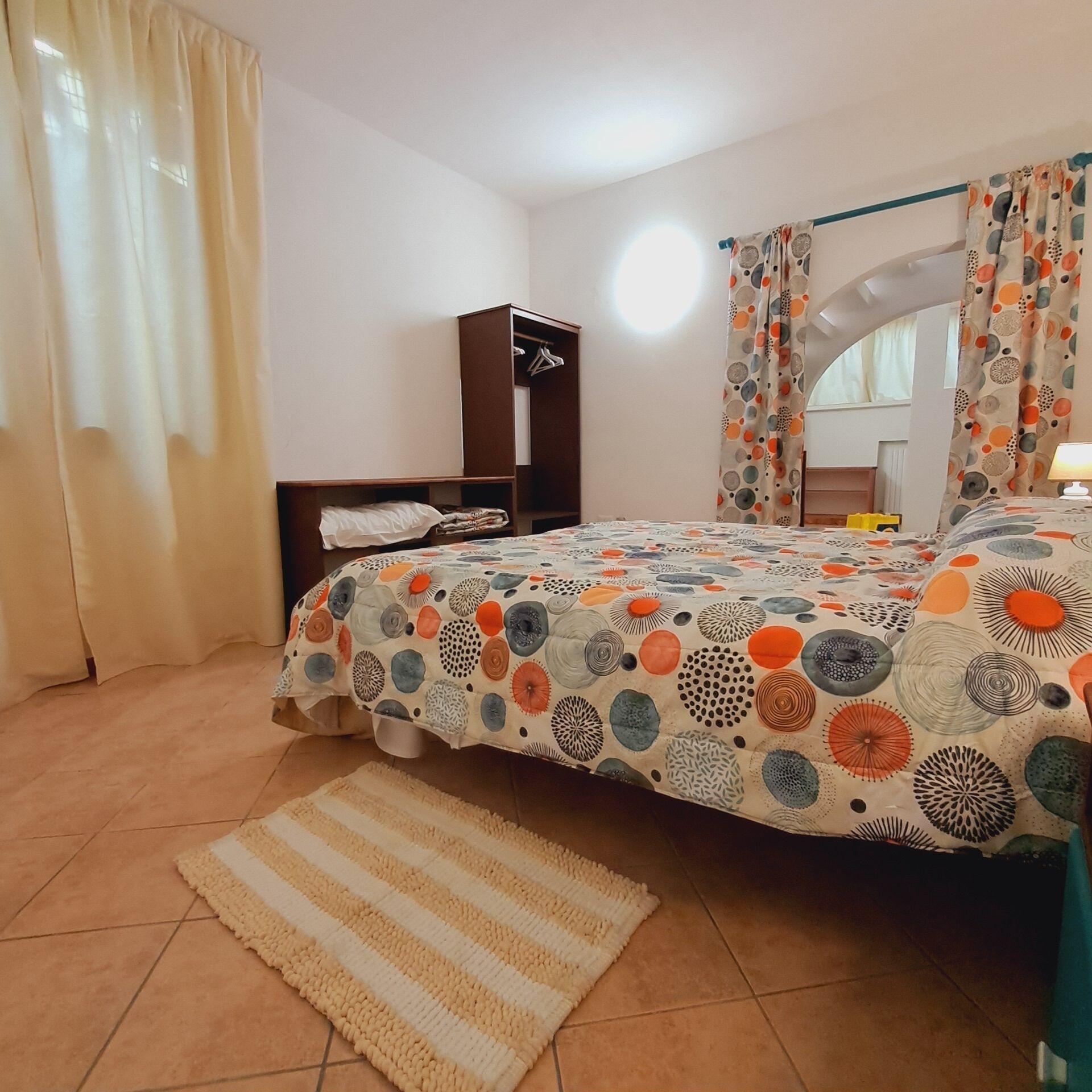 Family Apartment: Sleeps 6, Use Of Garden, Sunbeds And Swimming Pool. - Emilia-Romagna